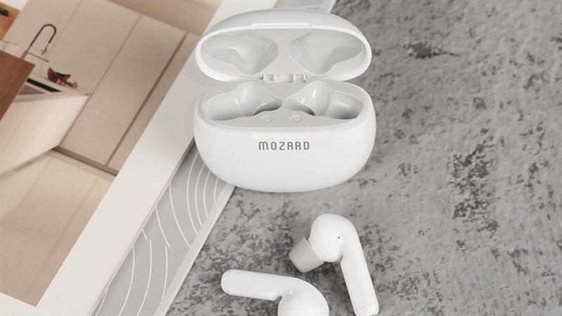 Thiết kế nhỏ gọn tinh tế là một trong những điểm nhấn của Mozard AT15. Thiết kế nhỏ gọn tinh tế là một trong những điểm nhấn của Mozard AT15.