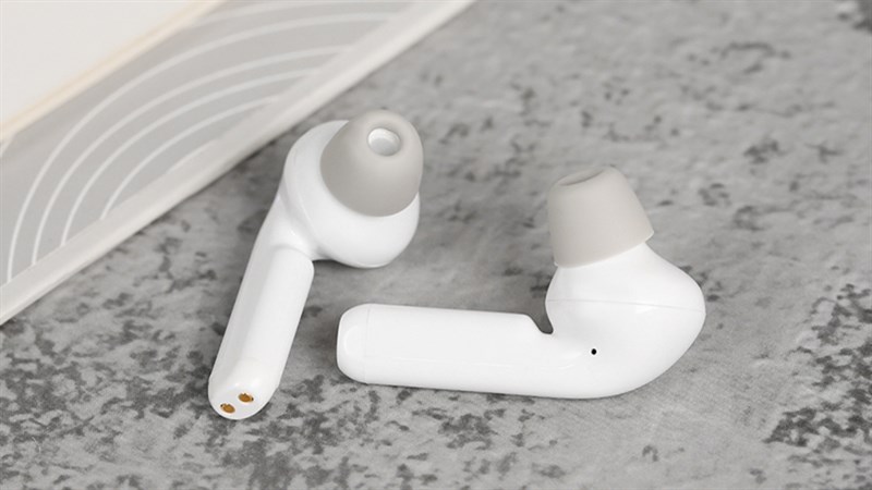 Sản phẩm đạt chuẩn chống nước IPX4 để tăng tuôit thọ và hạn chế bị ảnh hưởng bởi mồ hôi trong quá trình luyện tập. Sản phẩm đạt chuẩn chống nước IPX4 để tăng tuôit thọ và hạn chế bị ảnh hưởng bởi mồ hôi trong quá trình luyện tập.