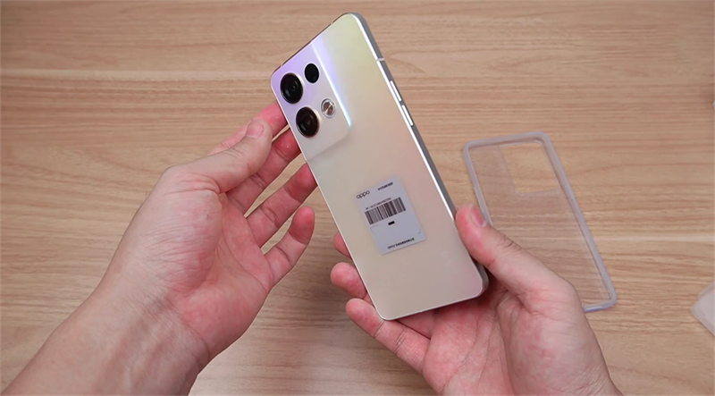 OPPO Reno8 Pro OPPO Reno8 Pro