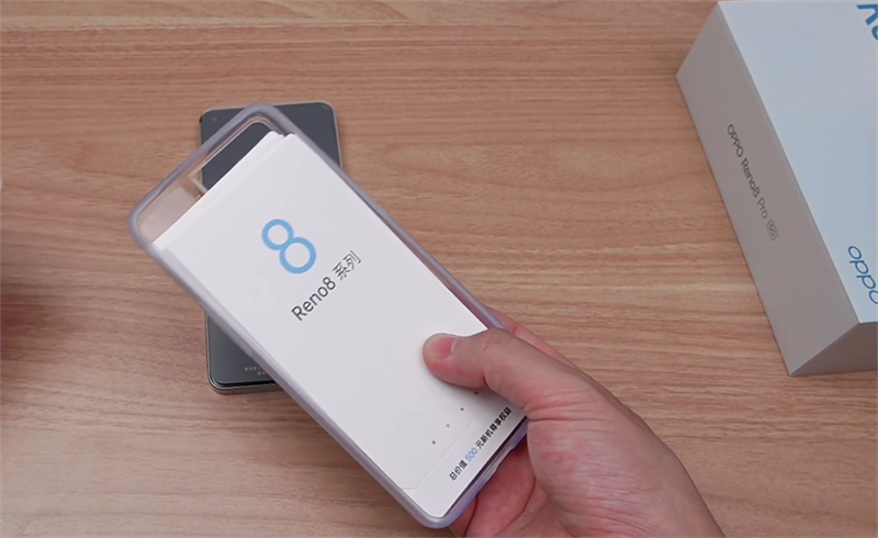 OPPO Reno8 Pro OPPO Reno8 Pro