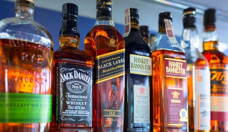 Rượu whisky là gì? Phân loại và cách uống rượu whisky cực chuẩn