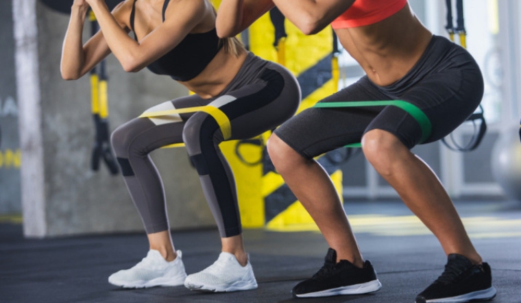 Cách lựa chọn size dây kháng lực phù hợp cho nữ tập gym