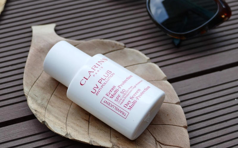 Clarins Uv Plus Day Screen Pink