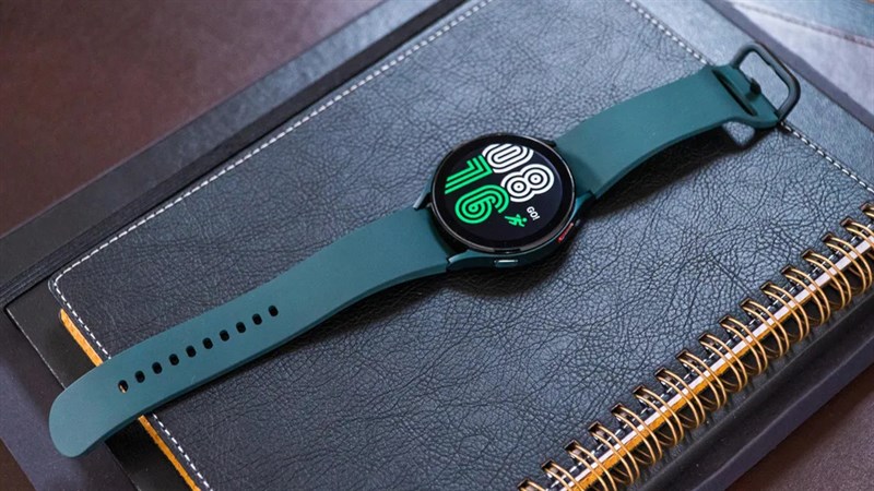 Đồng hồ màu xanh lá cây phù hợp với mệnh nào