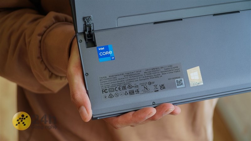 Máy được cung cấp sức mạnh xử lý từ con chip Intel Core i7 Tiger Lake - 1165G7. Máy được cung cấp sức mạnh xử lý từ con chip Intel Core i7 Tiger Lake - 1165G7.