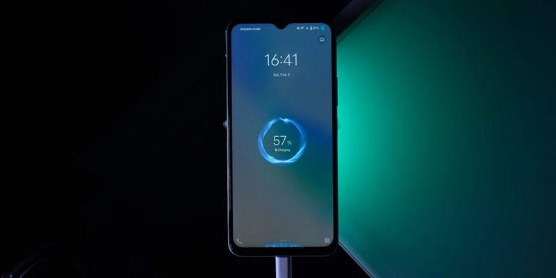 Pin lớn, sạc lại nhanh thì còn gì bằng Pin lớn, sạc lại nhanh thì còn gì bằng