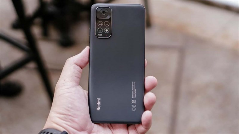 Xiaomi Redmi xả hàng giảm giá đến 700K, fans Mì Xào tậu dế mới thôi