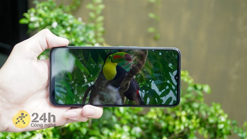 Realme Narzo 50A Prime cho thời gian sử dụng 8 tiếng hơn với các tác vụ xoay vòng Realme Narzo 50A Prime cho thời gian sử dụng 8 tiếng hơn với các tác vụ xoay vòng