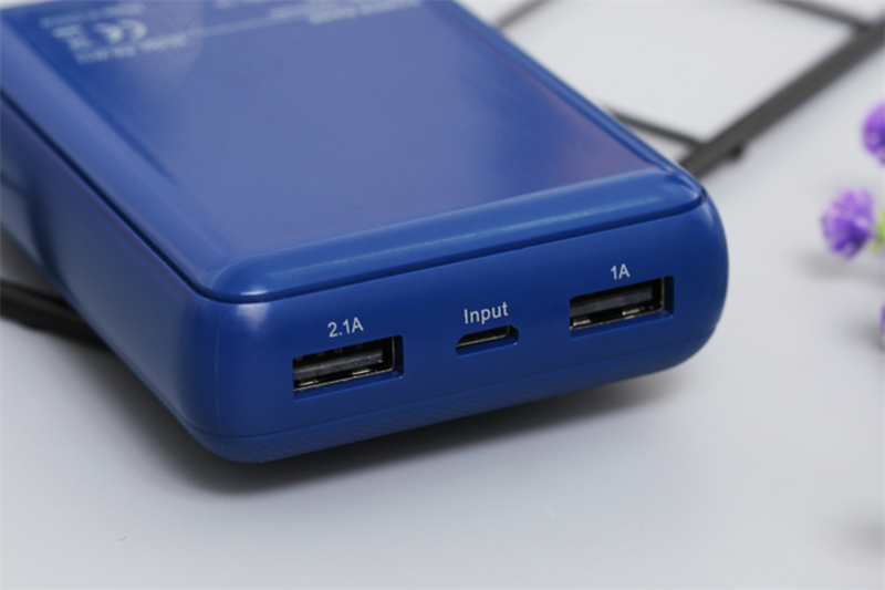 Pin sạc dự phòng Polymer 10000mAh AVA PA W11