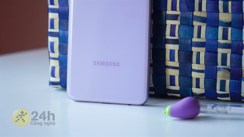 Samsung là thương hiệu uy tín được nhiều người tin dùng. Samsung là thương hiệu uy tín được nhiều người tin dùng.