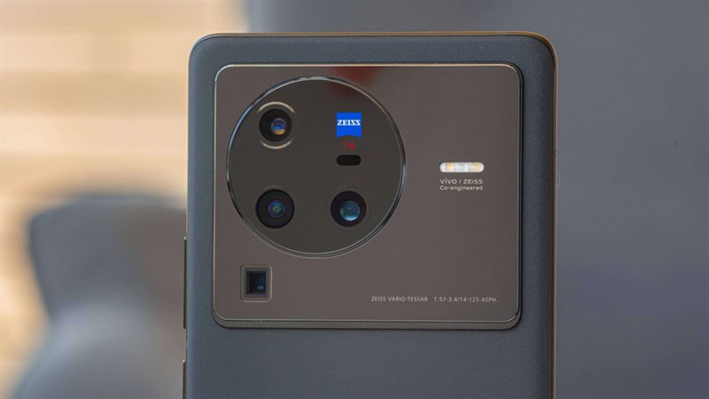 Cụm camera trên Vivo X80 Pro