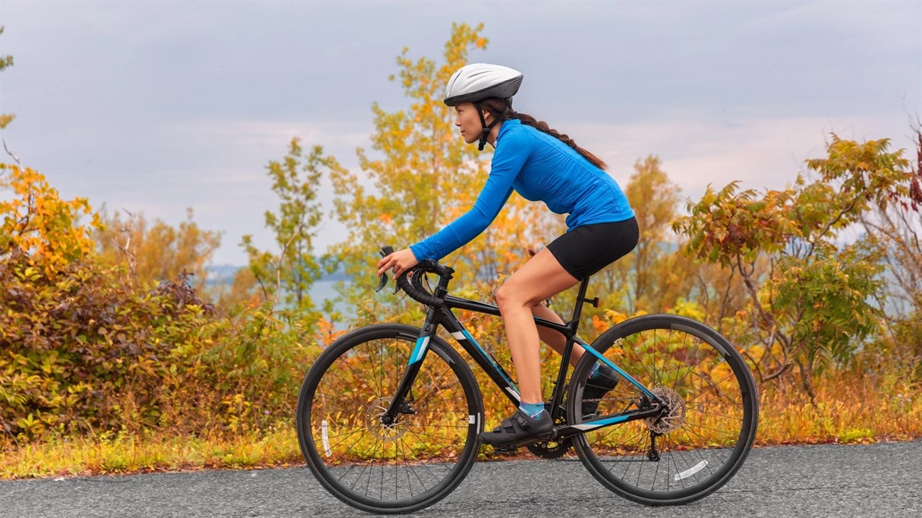 Chọn mua xe đạp thể thao nữ – Kinh nghiệm và lưu ý bạn nên biết