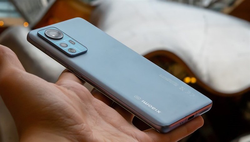 Xiaomi 12S có dung lượng RAM 8 GB với bộ nhớ trong 128 GB. Xiaomi 12S có dung lượng RAM 8 GB với bộ nhớ trong 128 GB.