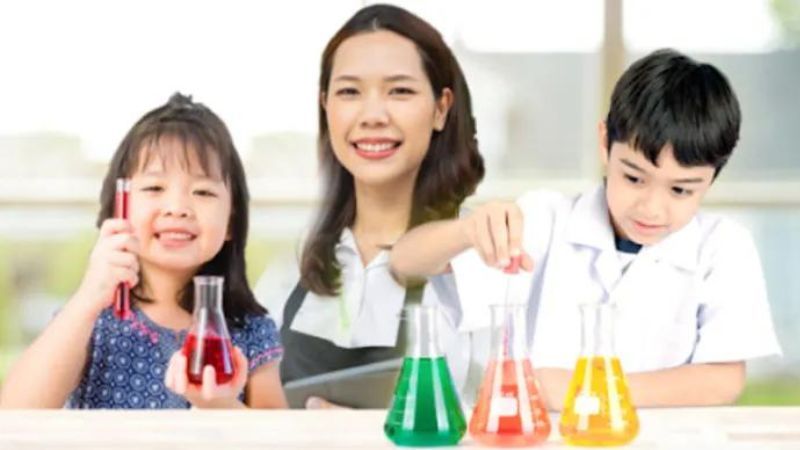 Tại sao bạn nên làm các thí nghiệm khoa học với con của bạn?