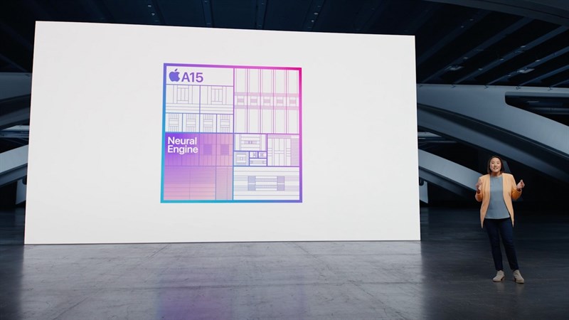 Với sự hỗ trợ của Apple A15 Bionic cải tiến, iPhone 14 Plus hứa hẹn sẽ đảm nhiệm mọi tác vụ một cách mượt mà Với sự hỗ trợ của Apple A15 Bionic cải tiến, iPhone 14 Plus hứa hẹn sẽ đảm nhiệm mọi tác vụ một cách mượt mà