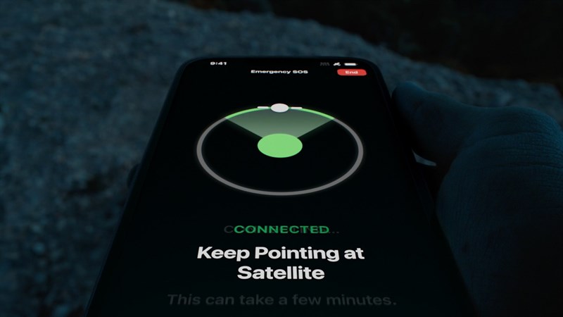 iPhone 14 Plus hỗ trợ tính năng phát tín hiệu khẩn cấp nhờ vào việc kết nối với vệ tinh Satellite iPhone 14 Plus hỗ trợ tính năng phát tín hiệu khẩn cấp nhờ vào việc kết nối với vệ tinh Satellite