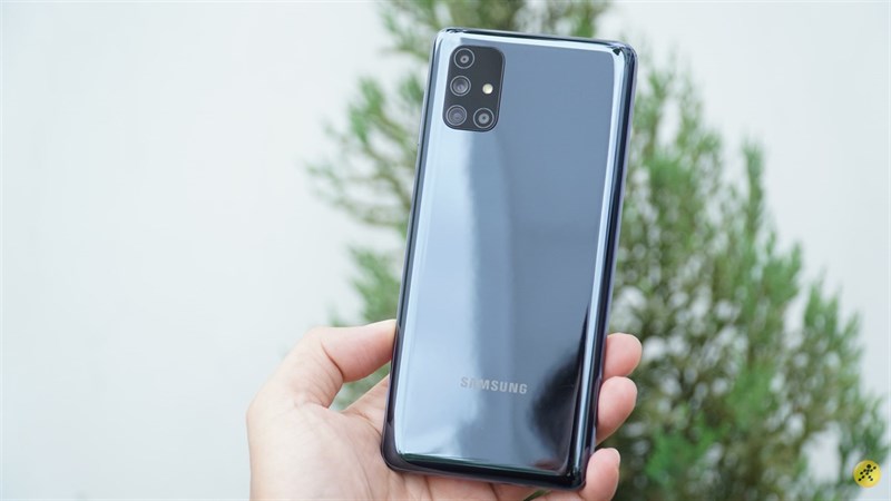 Galaxy M51 sau 2 năm vẫn là một lựa chọn rất đáng cân nhắc trong phân khúc 6 triệu đồng Galaxy M51 sau 2 năm vẫn là một lựa chọn rất đáng cân nhắc trong phân khúc 6 triệu đồng