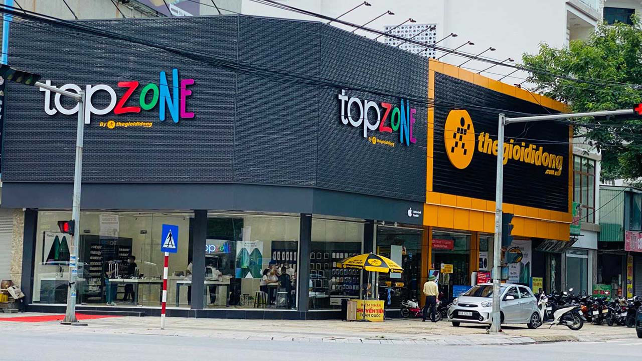 Hé lộ loạt khuyến mãi sốc mừng TopZone đạt 50 shop, xem ngay kẻo lỡ Hé lộ loạt khuyến mãi sốc mừng TopZone đạt 50 shop, xem ngay kẻo lỡ