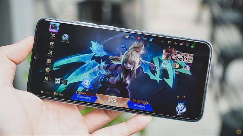 Chip Helio P35 giúp trải nghiệm chơi game mượt mà