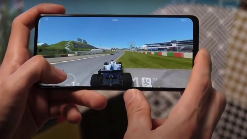 POCO X4 GT có mức giá 18.689 triệu đồng 