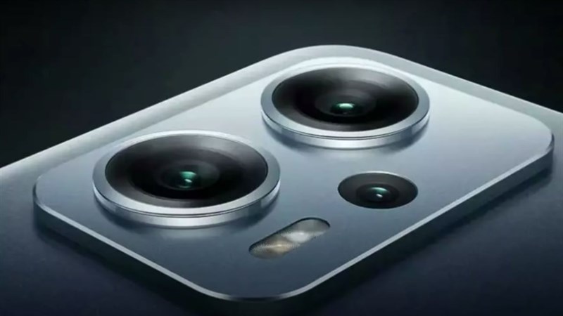 POCO X4 GT sở hữu cụm 3 camera với cảm biến chính lên tới 108 MP