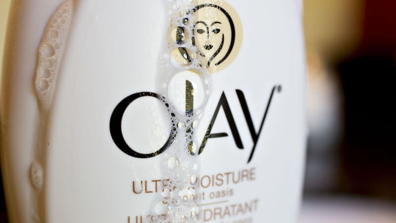 Olay chính thức thuộc sở hữu của tập đoàn P&G và luôn đứng top 50 Top 50 trong ngành mỹ phẩm.