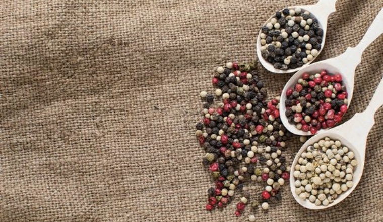 Giá tiêu hôm nay 14/6/2022: Tăng 1.000 đồng/kg, dao động 71.500-75.000 đồng/kg