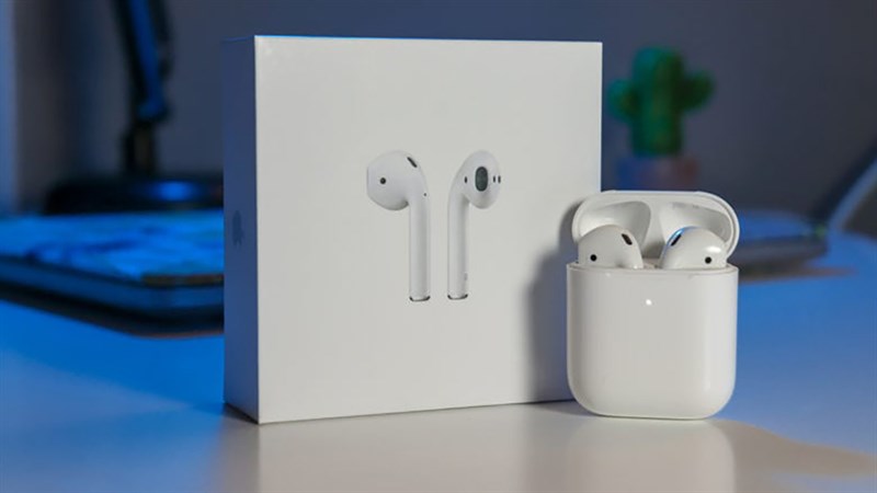 AirPods 2 bất ngờ giảm giá ngon lành tận 2.1 triệu, đã thế còn kèm ưu đãi khủng