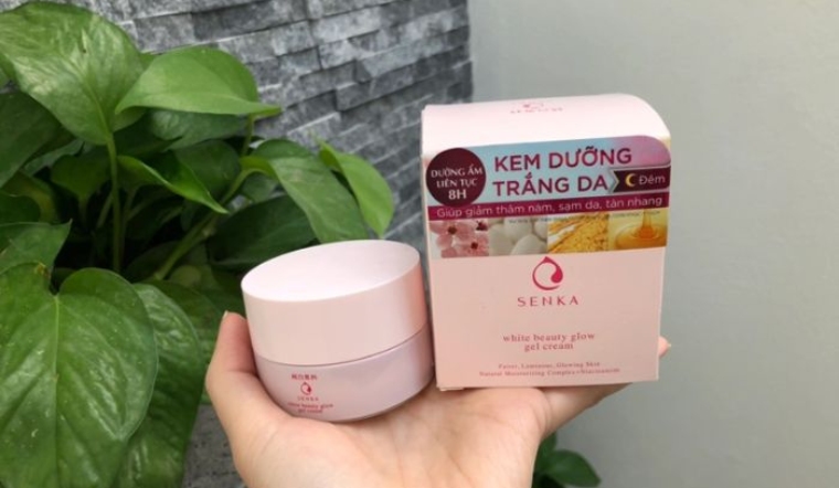 Review kem dưỡng trắng da ban đêm Senka White Beauty Glow Gel Cream