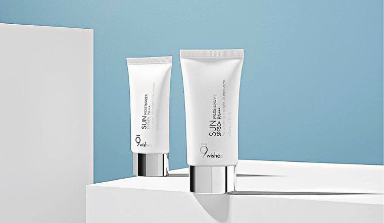 Kem chống nắng 9 Wishes Sun Moisturizer có tốt không? Giá bao nhiêu?