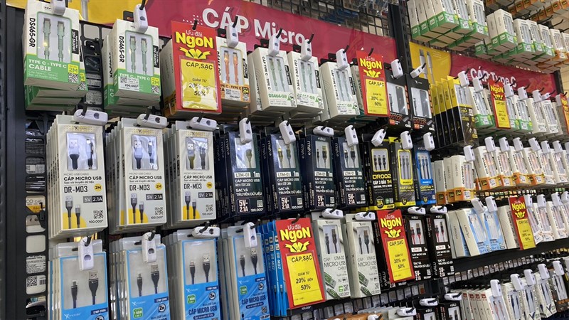 Khai trương Trung tâm phụ kiện Thế Giới Di Động Khai trương Trung tâm phụ kiện Thế Giới Di Động