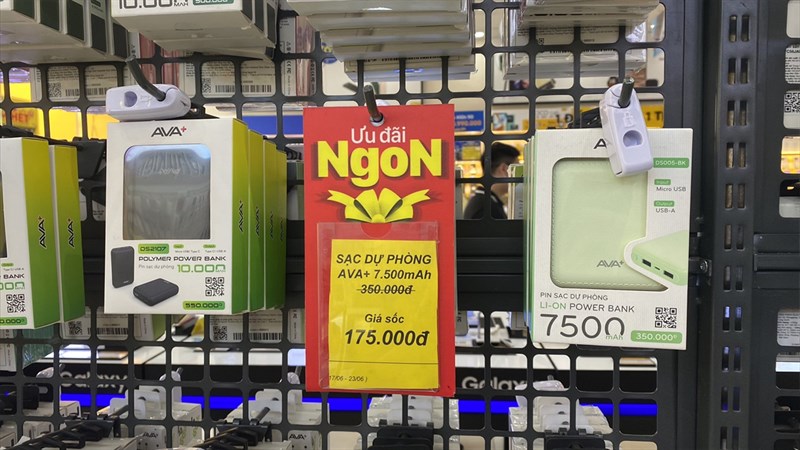 Khai trương Trung tâm phụ kiện Thế Giới Di Động Khai trương Trung tâm phụ kiện Thế Giới Di Động