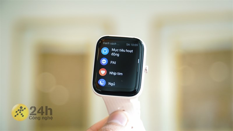 Nhờ trang bị cảm biến Bio Tracker 2.0 PPG nên Amazfit Bip 3 cũng có nhiều chế độ theo dõi sức khỏe hữu ích.