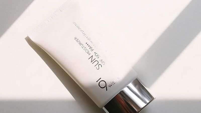 Kem chống nắng 9 Wishes Sun Moisturizer SPF 50+ PA+++