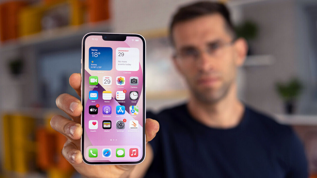 Màn hình là một trong những yếu tố quan trọng trên iPhone Màn hình là một trong những yếu tố quan trọng trên iPhone