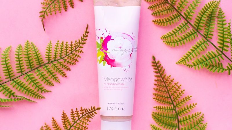 Bao bì của sữa rửa mặt It's skin Mangowhite Cleansing Foam