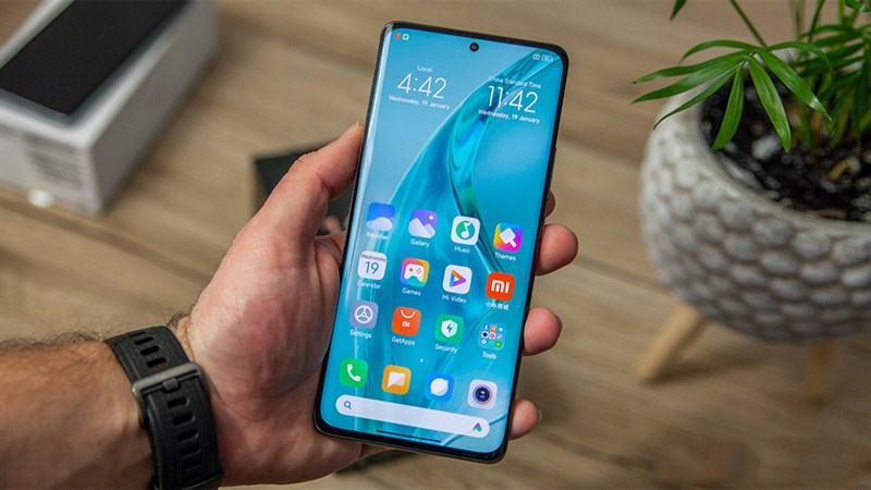 Điện thoại Xiaomi dành cho game thủ giảm mê, cấu hình cao với RAM 12GB