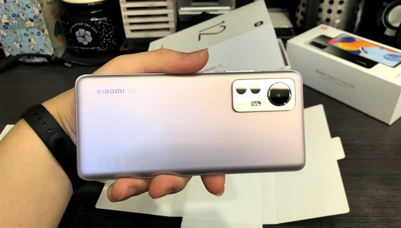 Ấn tượng đầu tiên Xiaomi 12S: Giá 18 triệu, dùng Snapdragon 8+ Gen 1 Ấn tượng đầu tiên Xiaomi 12S: Giá 18 triệu, dùng Snapdragon 8+ Gen 1