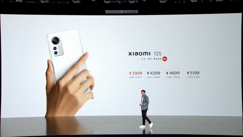 Giá bán của Xiaomi 12S được công bố tại sự kiện ra mắt sản phẩm Giá bán của Xiaomi 12S được công bố tại sự kiện ra mắt sản phẩm