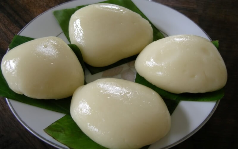 Bánh dầy Lào Cai cũng có nét đặc sắc riêng bởi làm từ gạo nếp