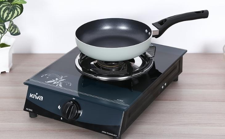 giúp căn bếp sang trọng hơn