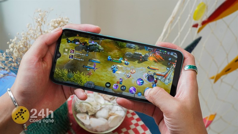 POCO C40 - Smartphone màu vàng giá tốt đang bán tại TGDĐ POCO C40 - Smartphone màu vàng giá tốt đang bán tại TGDĐ