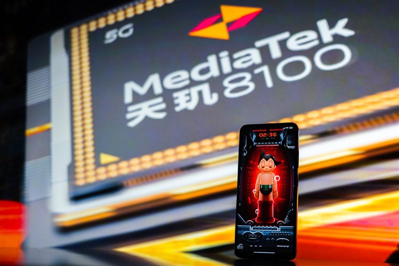 Trên tay Redmi Note 11T Pro+ Astro Boy: Thiết kế đậm chất nghệ thuật Trên tay Redmi Note 11T Pro+ Astro Boy: Thiết kế đậm chất nghệ thuật