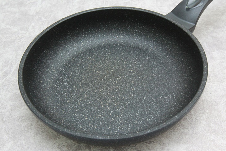 Chống dính đá hoa cương