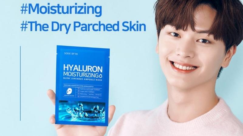 Review chi tiết mặt nạ giấy Some By Mi Hyaluron Moisturizing Glow Luminous Ampoule Mask