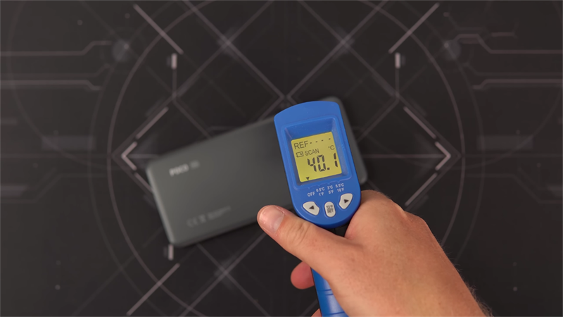 Trên tay POCO X4 GT Trên tay POCO X4 GT