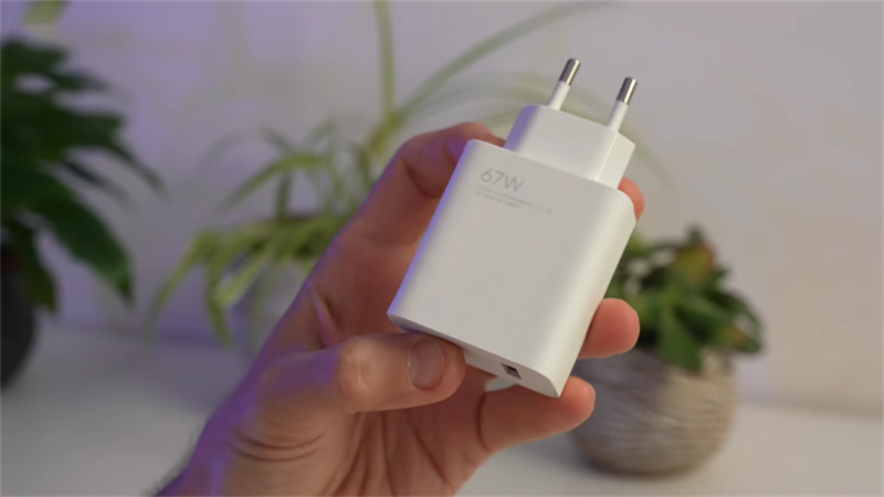 Trên tay POCO X4 GT Trên tay POCO X4 GT