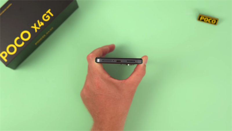 Trên tay POCO X4 GT Trên tay POCO X4 GT