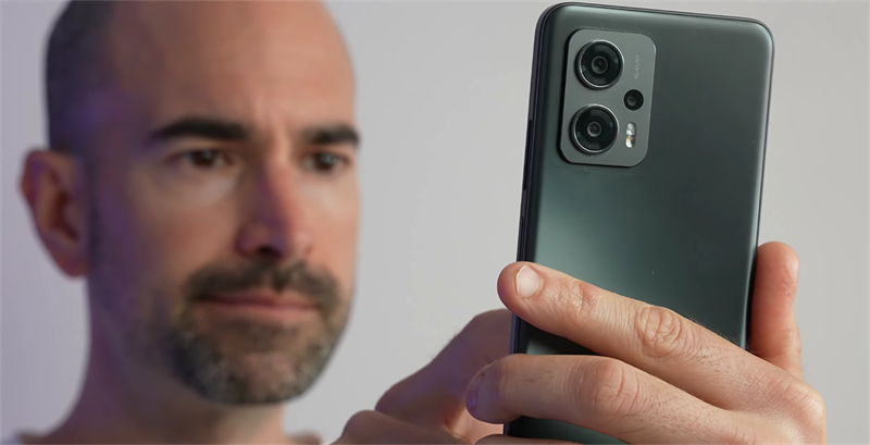 Trên tay POCO X4 GT Trên tay POCO X4 GT