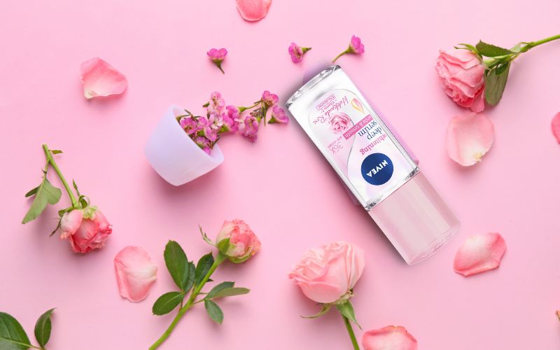 Tác dụng của lăn ngăn mùi Nivea serum trắng mịn hương hoa hồng Hokkaido